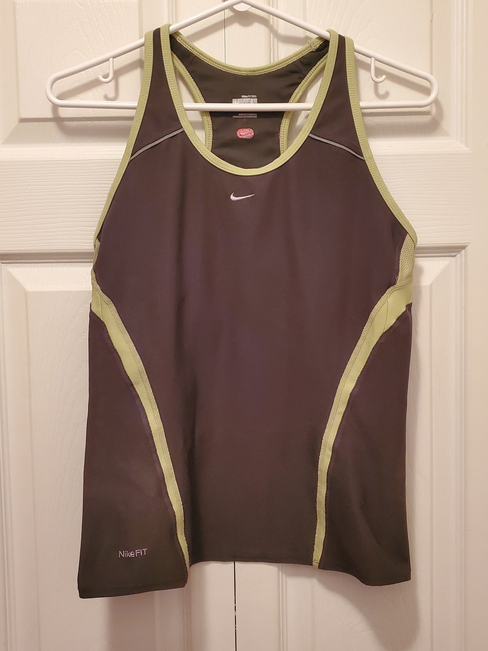 Nike Nikefit Y2K Sport Racerback Top Built In Shelf Bra With Back Pockets Large